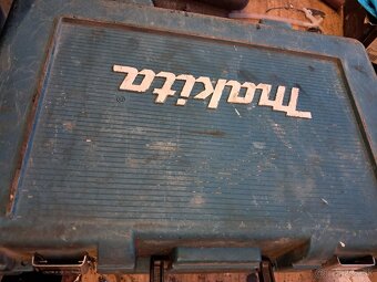 Makita priklepova aku vrtacka - 2