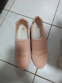 Dámske tenisky na platforme - 2