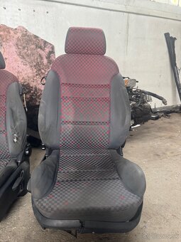 Sedačky Audi A3 8L - 2