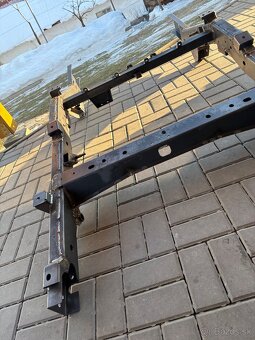 L200 nová polovica rámu r.v. 06-15 - 2