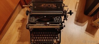 Starožitný písací stroj Continental - 2