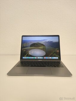 MacBook Air 13" 2019 | i5 • 8GB • 128GB - 2
