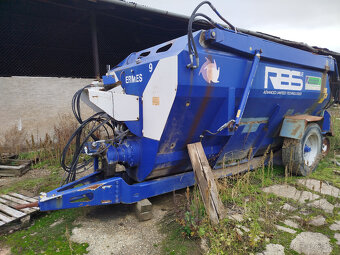 Krmný voz Ermes 9 - 2