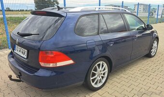 Volkswagen Golf - 2