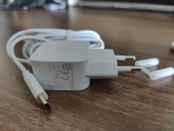 Nabijacka / adapter 5V 1A USB-C - 2