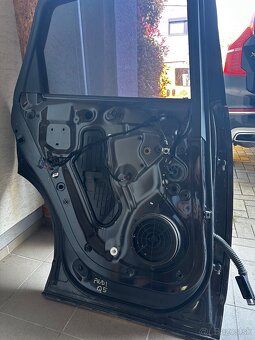 zadne dvere audi q5 8R -lave - 2
