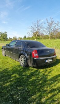 Chrysler 300C 5.7 Hemi - 2