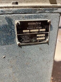 Zrovnavačka - 2