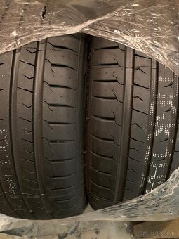 LETNÉ PNEUMATIKY 235/45Z R17 - 2