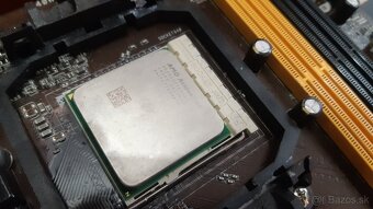 ASUS M3A78 - 2