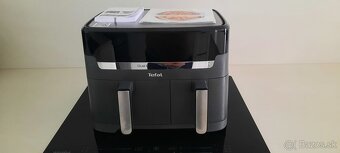 Teplovzdušná fritéza Tefal EY905B10 8,3 l - 2