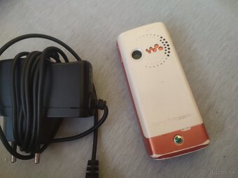 Predám Sony Ericsson w200i - 2