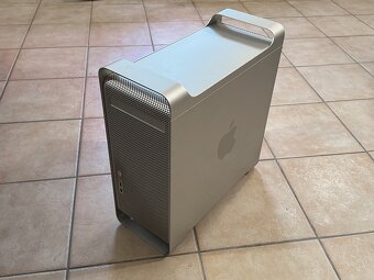 Apple PowerMac G5 šasi - 2