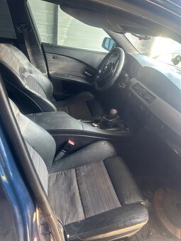 Rozpredam BMW e60 525d - 2