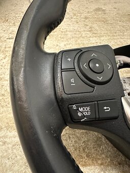 Predám volant Toyota Auris 2012-2015 - 2