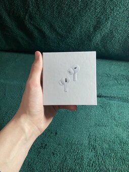 Apple AirPods 2 pro - 2