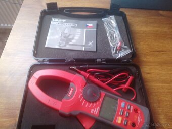 Kliešťový multimeter UNI-T - 2