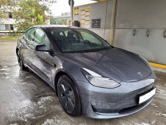 Predám elektro auto TESLA model 3 dual motor, 2/2021 - 2