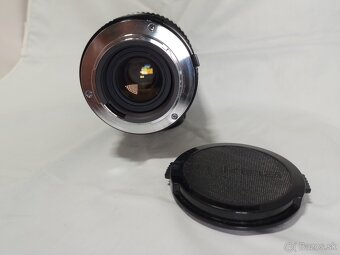 Tokina AT-X 50-250mm 1:4-5.6 na Minoltu - 2
