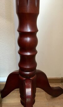 Drevený vešiak - 2