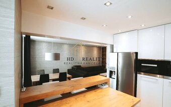 HD REALITY, predaj,  3-izbový byt po rekonštrukcii v centre  - 2