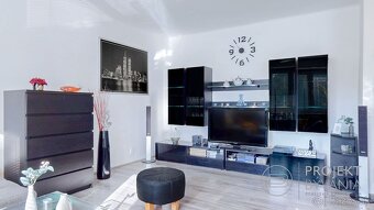 Priestranný 3-izbový byt, 87m2, TEHLA, rekonštrukcia - 2