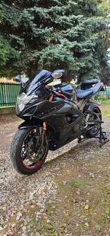 Suzuki GSXR 1000 K6 - 2