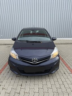 TOYOTA Yaris 1.4D roc. 2013 - 2