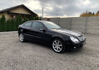 MERCEDES-BENZ C TRIEDA KUPÉ 230 V6 EVOLUTION SPORT 7G A/T - 2