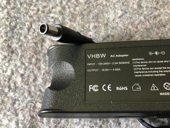 Nabíjačka na notebook. DELL - okrúhla hrubá koncovka. - 2