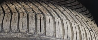 Continental AllSeasonContact 245/35 R19 - 2