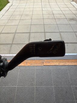 Podvolantova jednotka vw Passat b7 - 2