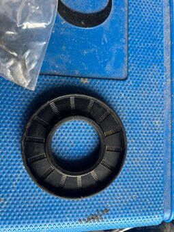 Gufero prevodovky can am - 2