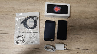 IPhone SE + prislusenstvo - 2