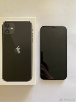Apple iPhone 11 64GB - 2