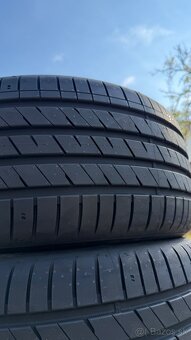 Letné pneu 245/40 r18 - 2