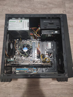 PC – Intel i5 / radeon r9 280 oc / 8 gb ram / ssd + hdd - 2