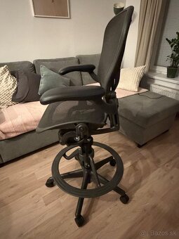 Herman Miller Aeron Stool - 2