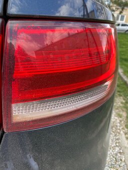 Zadná lampa vonkajsia pravá Audi A4 B9 - 2
