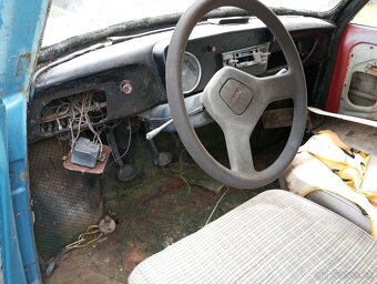 Trabant kombi na diely - 2