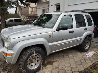 Jeep Cherokee - 2