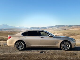 BMW 750Li xDrive 2009 - 2