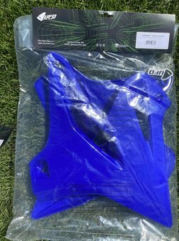 Predám plasty Yamaha YZ - 2