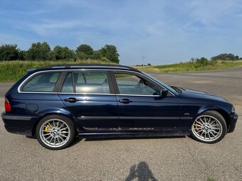 Bmw e46 330i combi - 2