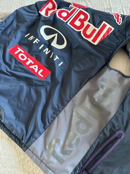 Krásna pánska vesta REDBULL - 2