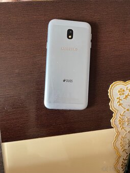 Samsung galaxy J 3 - 2