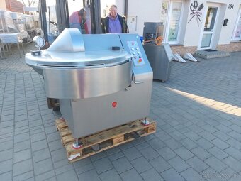 Kuter 80l, zatváračka na konzervy - 2