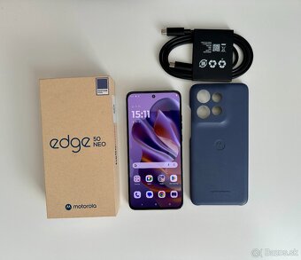 Motorola Edge 50 Neo 8GB/256GB, modry, TOP, ZARUKA - 2