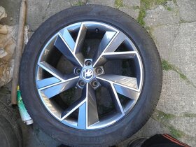 Triglav zimní sada Alu kol originál Škoda Kodiaq R19 ET43 VW - 2