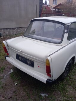TRABANT 601 - 2